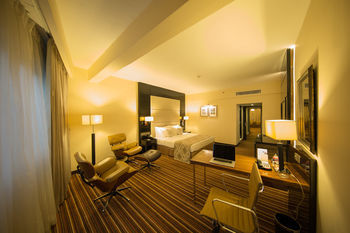 In-Room Business Center